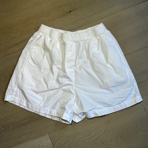Aritzia Wilfred White Shorts